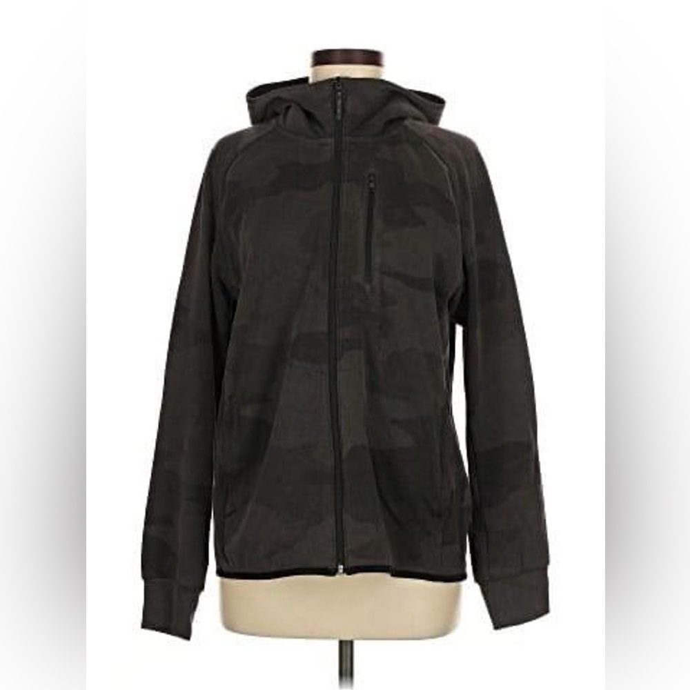 Uniqlo black camo Zip up hoodie size XXS (fits like XS)